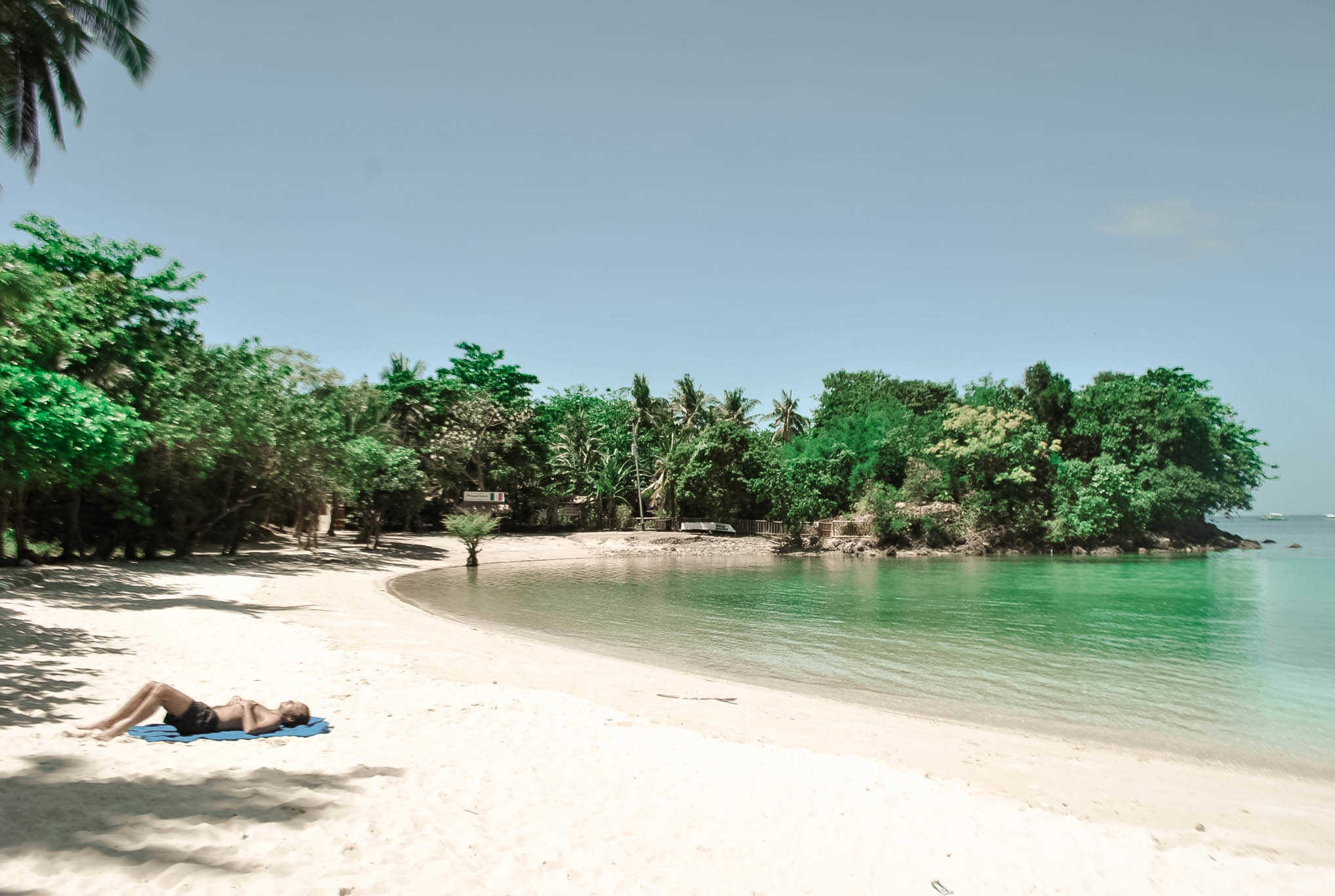 malapascua island beach