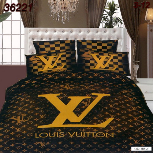 LV4 LOUIS VUITTON CUSTOM BEDDING SET #1 (DUVET COVER & PILLOWCASES