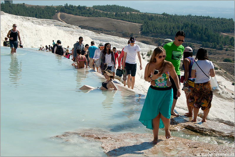 Crowds in Pamukkale