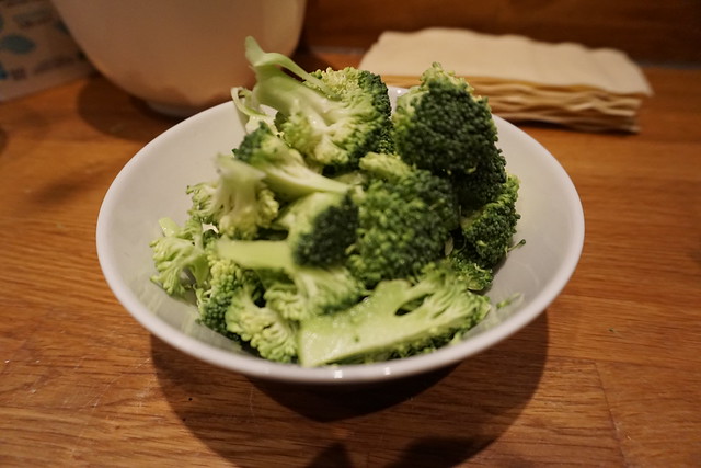 Vegetarisk lasagne alá vad som finns i kylskåpet - broccoli