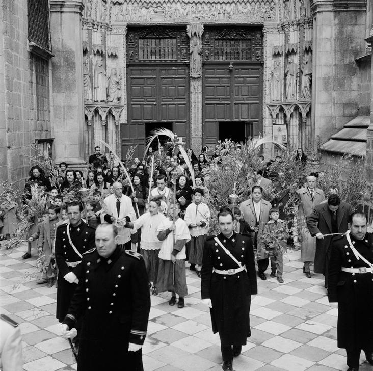 Domingo de Ramos de Toledo en 1949 fotografiado por Paul Almásy © AKG Images