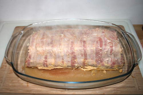 65 - Pastel de carne y patatas - Removed from loaf pan / Kartoffel-Hackfleisch-Kuchen - Aus Form befreit