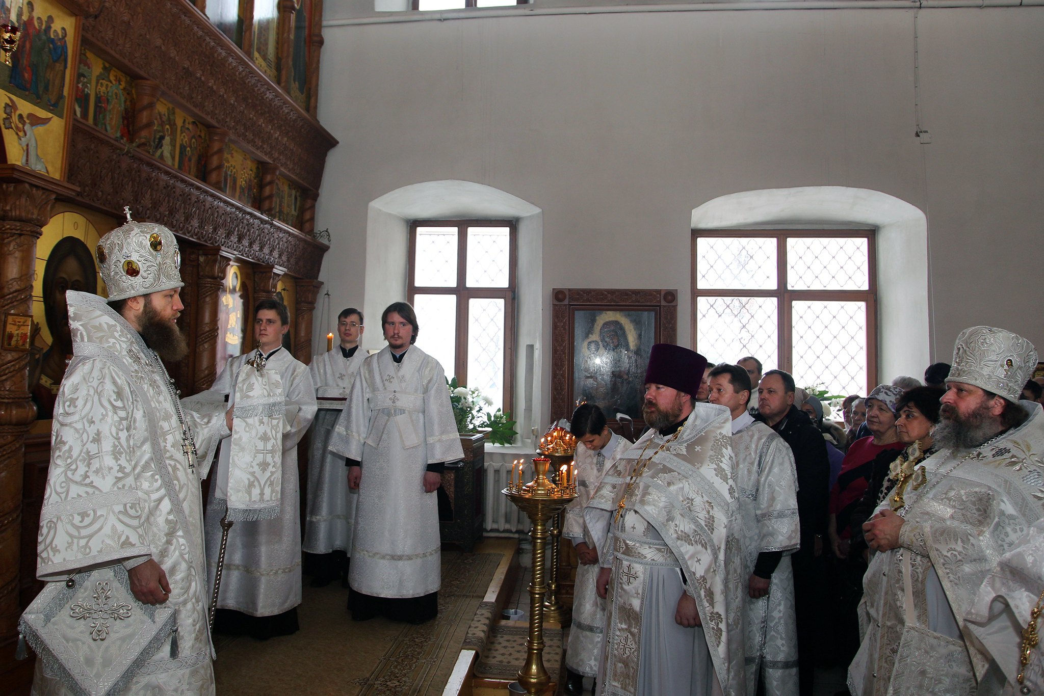 Епископ Воскресенский Савва совершил Великое освящение храма архангела Михаила в Кубинке