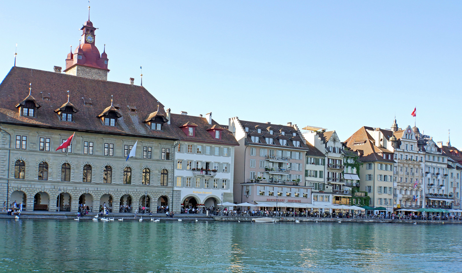 Lucerne – The Switzerland City That Offer Natural Beauty