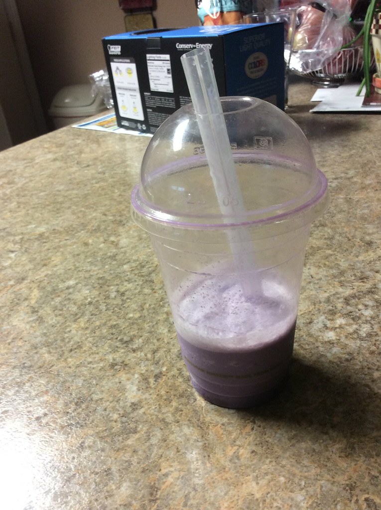 Went to a Thai restaurant, got Taro with lychee chunks (instead of tapioca). It tasted like the smell of a yankee candle.
