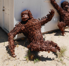 Metal Ape - Statues by Ricardo Breceda