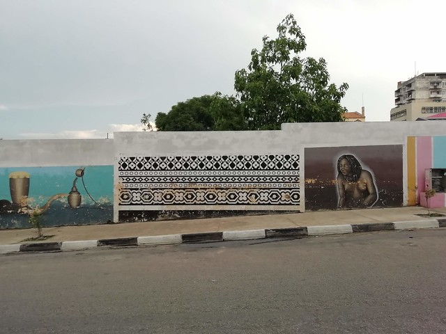 Parede pintada no Lubango