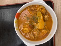 Butter chicken curry and salad at matsuya, kichijoji