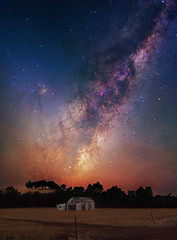 Milky Way over an old barn - Boddington, Western Australia