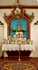 Impérios do Espírito Santo na Ilha Terceira dos Açores - Interior [Altar]
