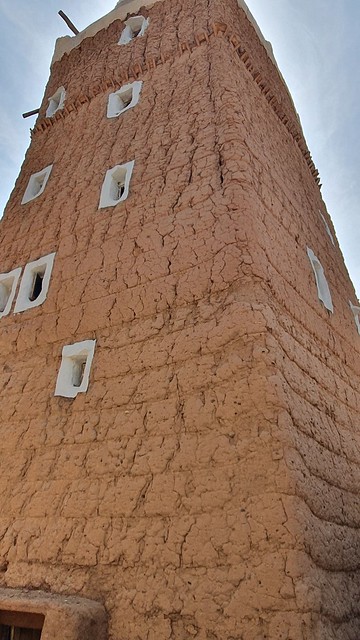 Traditional mud architecture in Dhahran al-Janub, Asir Region, Saudi Arabia (3)