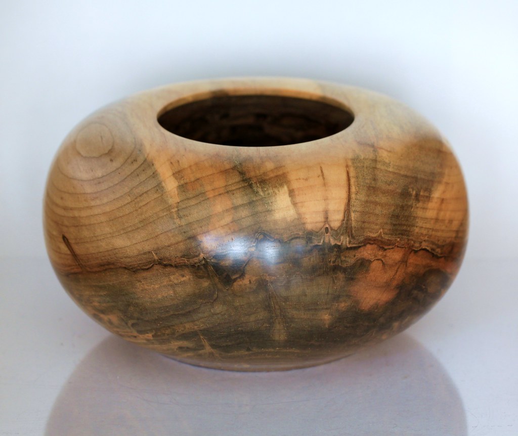 Spalted Maple Bowl | Spalted Maple Bowl, 8 x 4 inches, buffe… | Flickr