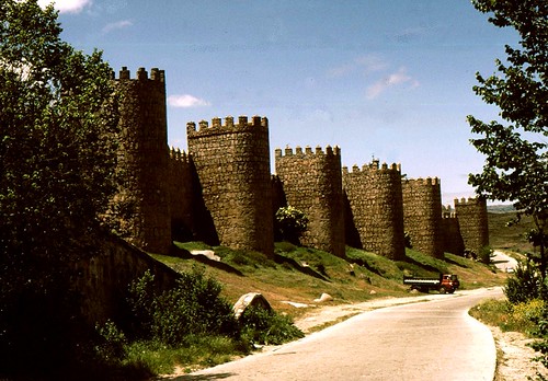 SPANIEN , Avila, romanische Stadtmauer - 54/716