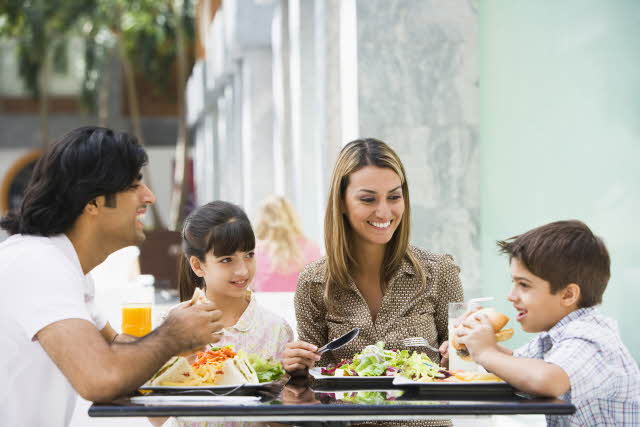 restaurants kids eat free on Tuesday