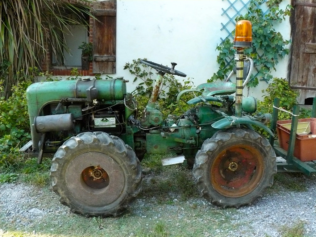 tracteur forestier holder