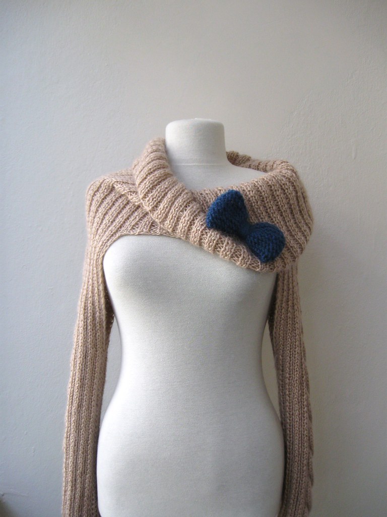 Fall fashion Knit shrug bolero jacket with cable pattern… Flickr