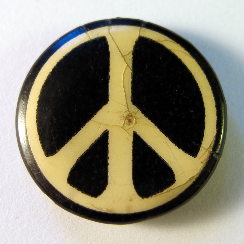 cnd-badge-1960s-the-cnd-symbol-now-known-universally-as-flickr