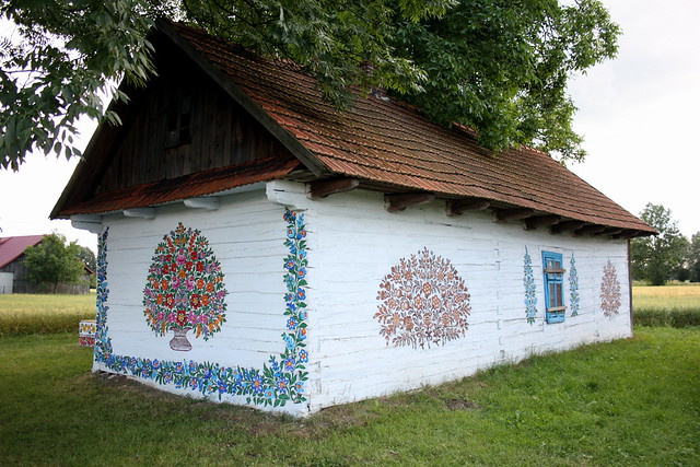 Cottage, Zalipie, Poland
