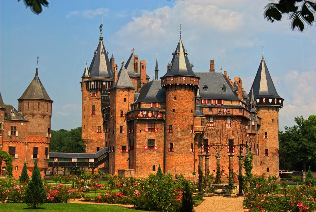 Image result for dutch castle utrecht netherlands