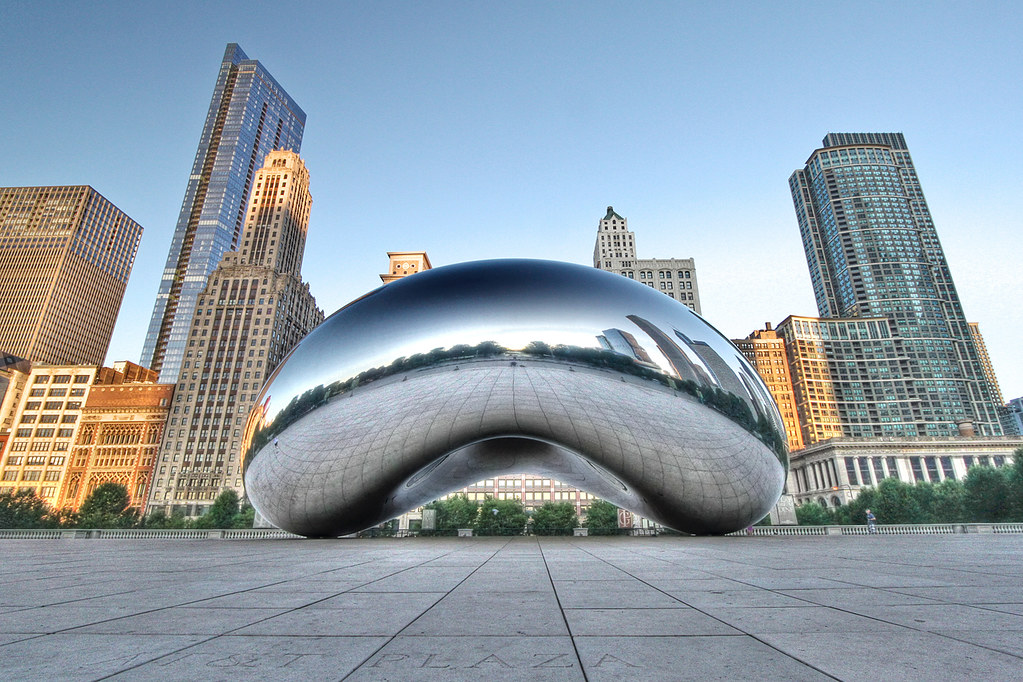 Chicago%27s+Iconic+Bean+Transforms+into+a+Giant+Snowglobe