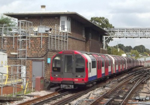 Returning Underground . Leytonstone Station . Saturday 24th-September-2011 .