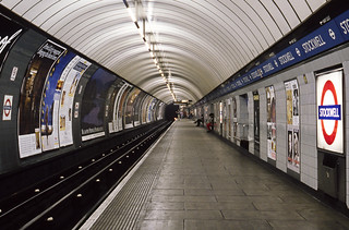 Stockwell Victoria Line, March 1990