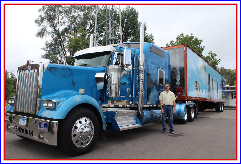 Memorial Truck 9/11 (Scroll Down) Please Visit