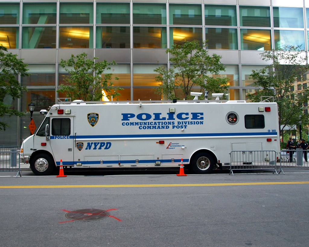 NYPD Police Communications Division Command Post Vehicle, … | Flickr