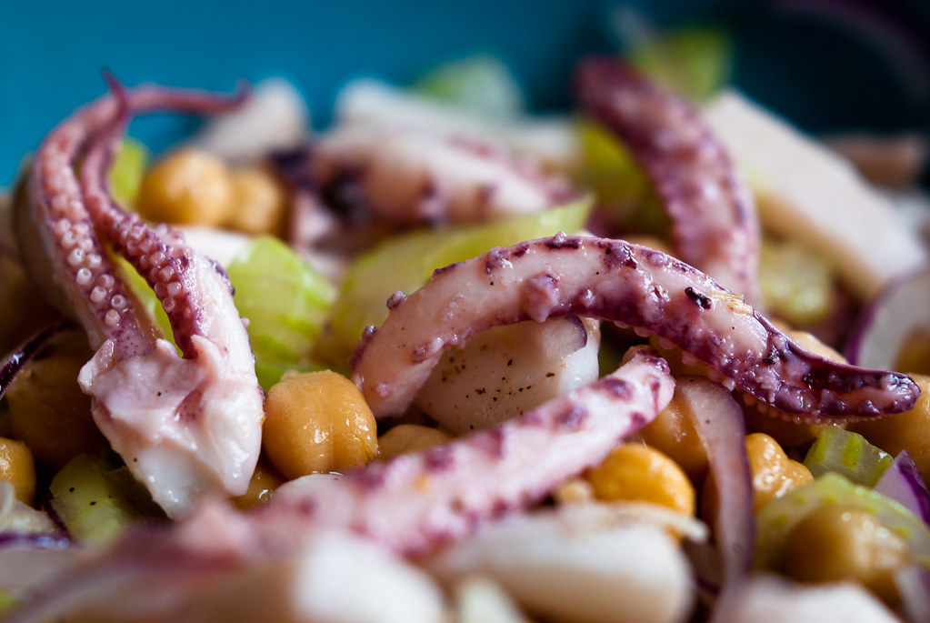 Squid salad with chick peas
