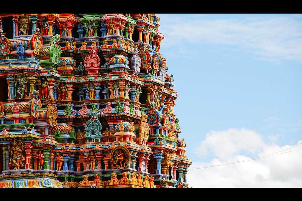 Indian Gopuram - Madurai Meenakshi Amman Temple ...