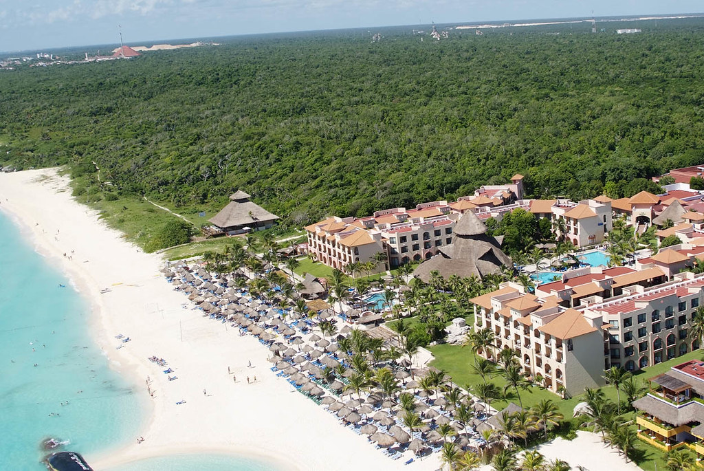 Sandos Playacar Beach Resort & Spa airview / vista aerea | Flickr