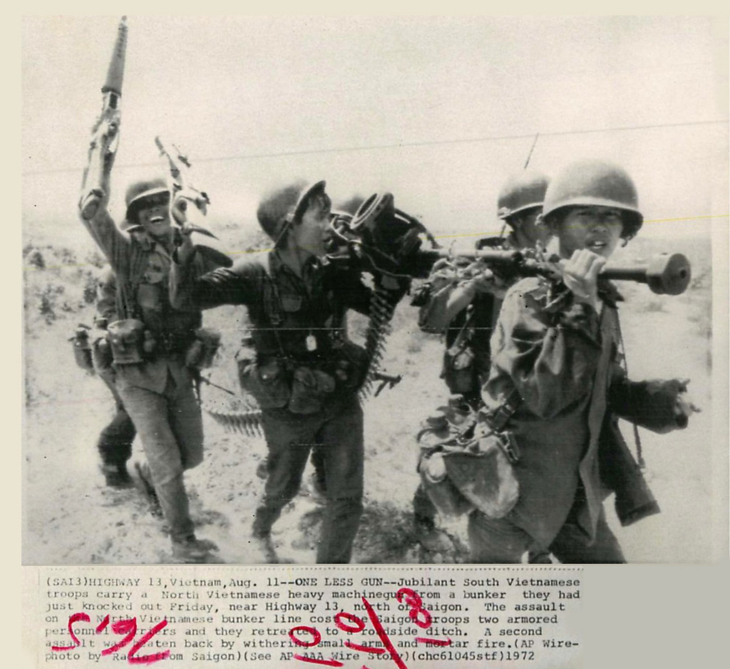 45 Năm nhớ về ngày "Địa Ngục Trần Gian" An Lộc được giải tỏa 8-6-1972 6057316909_4abd411445_b