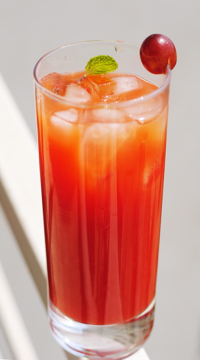 Grenadine Vodka Orange Juice Cocktail | This screwdriver coc… | Flickr