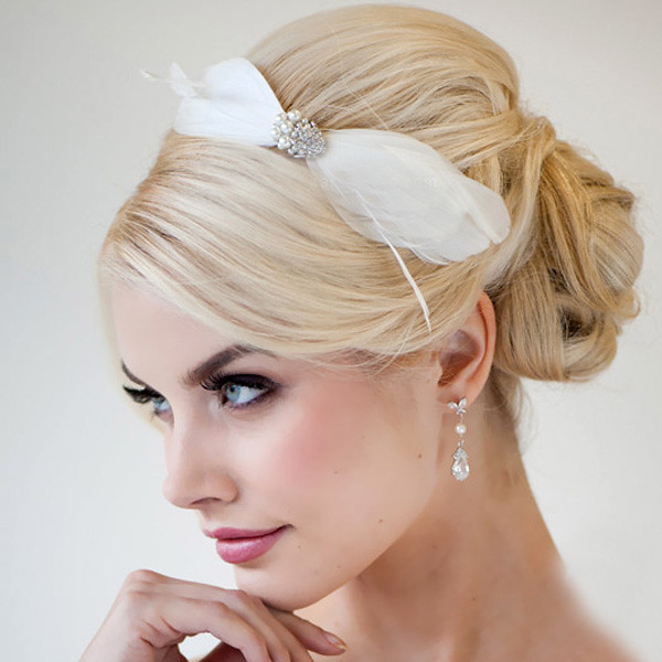Kuvahaun tulos haulle classic bridal hair
