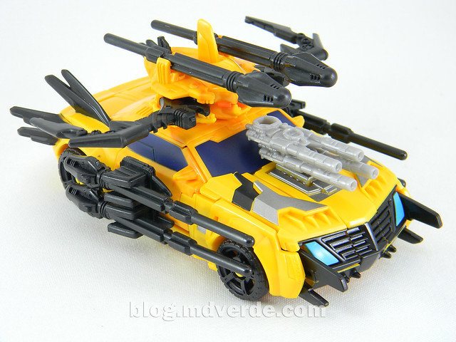 Transformers Bumblebee Deluxe - TF Prime Beast Hunters - modo alterno