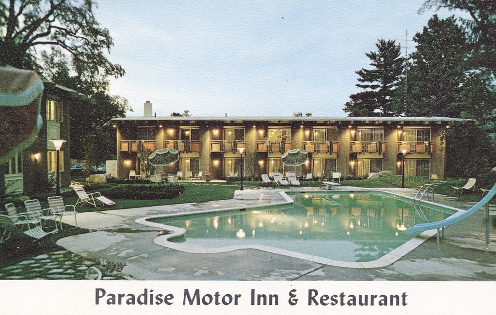 Paradise Motor Inn & Restaurant - Bennington, Vermont