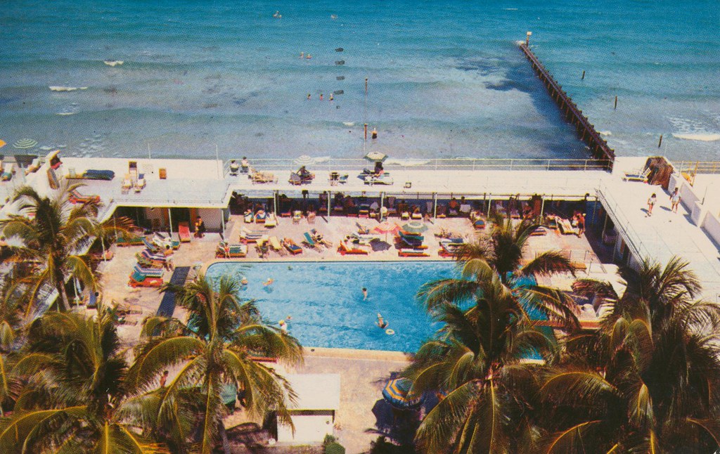 Surfside Plaza Hotel - Miami Beach, Florida