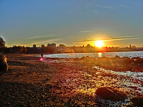 Sunset on kits beach , Vancouver , Canada BC | Retinafunk | Flickr