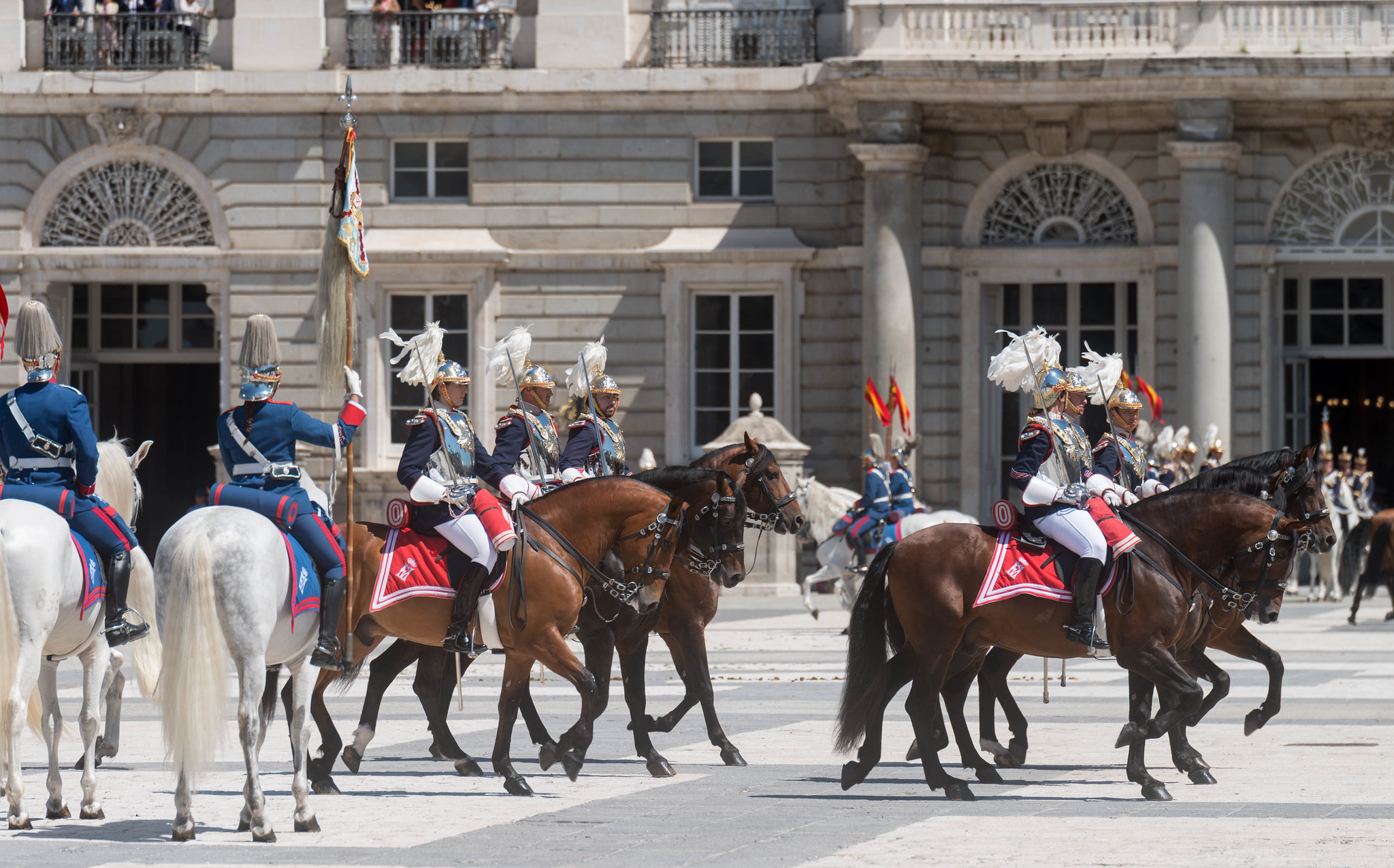 Cambio de Guardia y Relevo Solemne en el Palacio Real