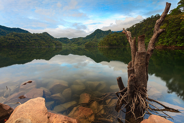 Twin Lake Balinsasayao