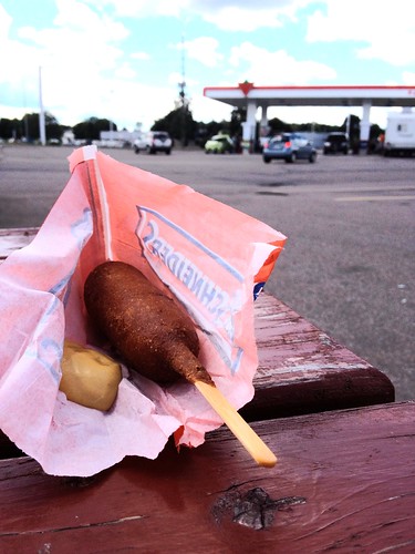 July 29 #dailylunches #400 (!) - corn dog on the road
