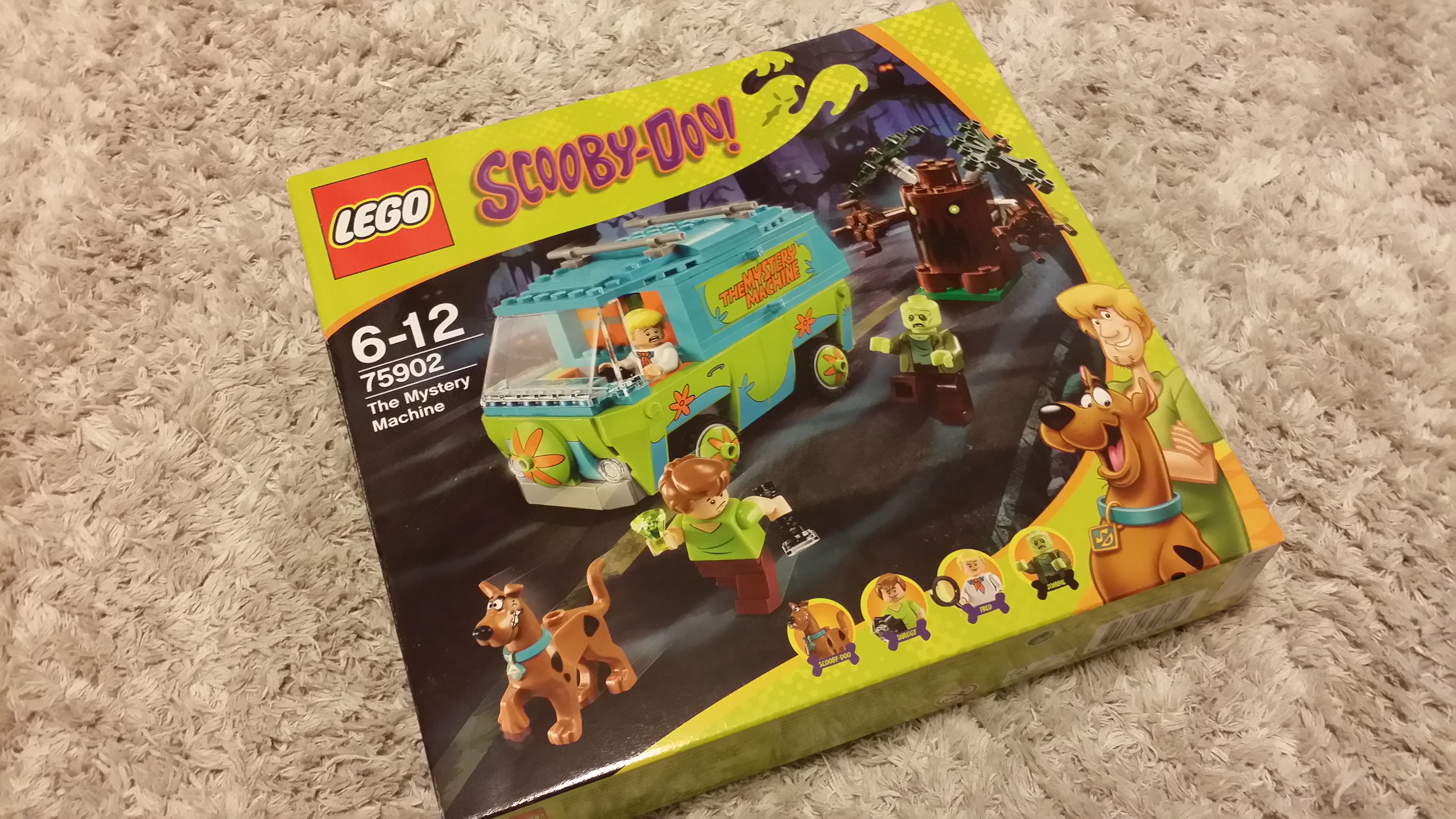 Lego Scooby Doo Mystery Machine and Mummy Mystery Museum sets