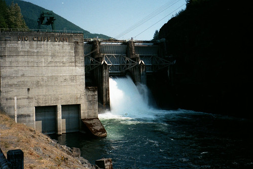 Big Cliff Dam