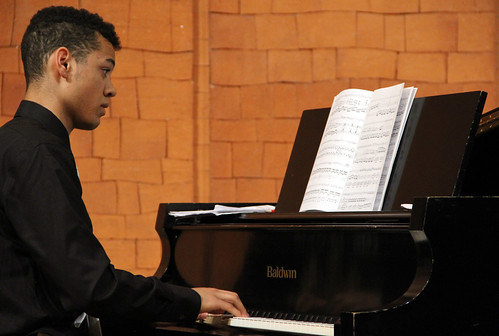 DAVID JOHNSON HUIDOBRO, PIANO - CONCIERTOS PREMIOS EXTRAORDINARIOS 2012 ENSEÑANZAS PROFESIONALES DE MÚSICA - LEÓN 10 DE MAYO´13