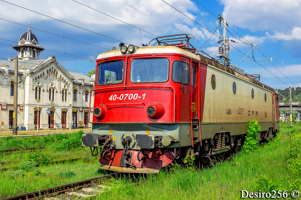  Locomotive clasa 400 - Pagina 22 27010448040_e92bbf4a5f_b