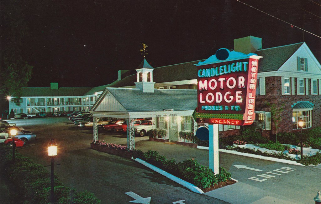 Candlelight Motor Lodge - Hyannis, Massachusetts