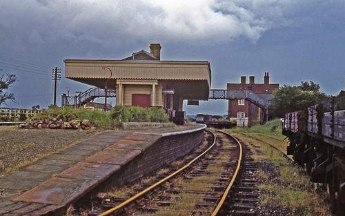 R1046.  Verney Junction.  30th June, 1963.