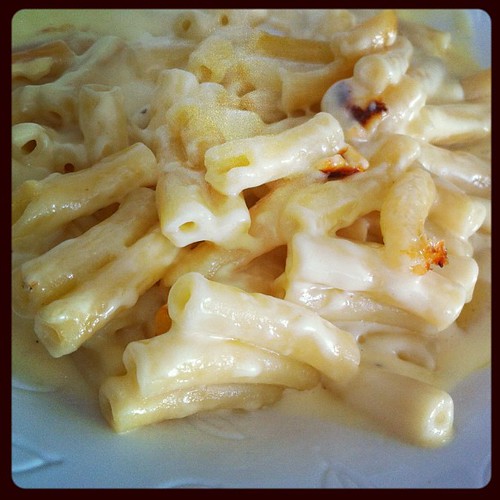 Macaroni and cheese! Comfort food for #sundaycookoff @mrcbehan