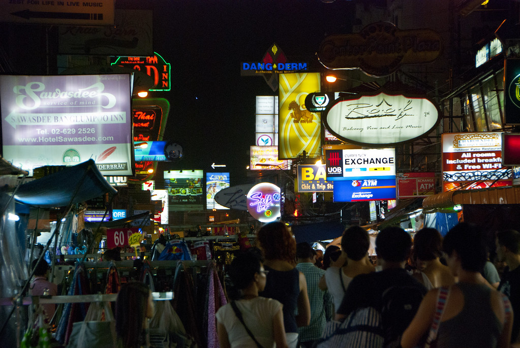 Night Khaosan Road : Away of Thai