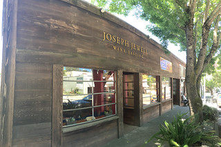 Joseph Jewell Winery - Wine tasting shop